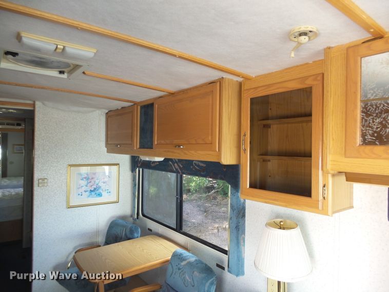 image for item EF9647 1994 Itasca M-37RW  RV