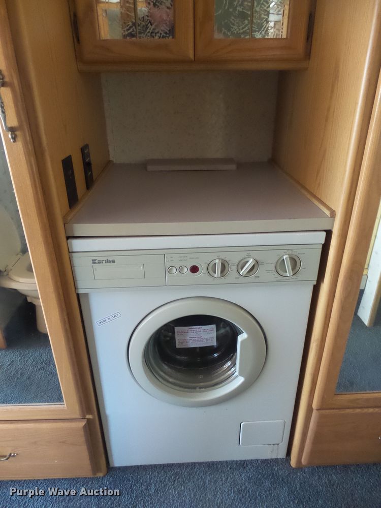 image for item EF9647 1994 Itasca M-37RW  RV