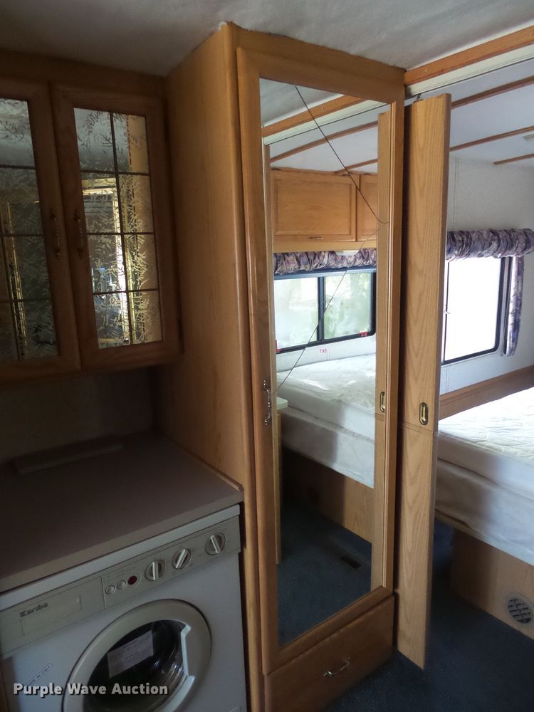 image for item EF9647 1994 Itasca M-37RW  RV