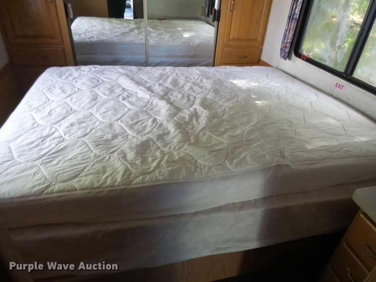 image for item EF9647 1994 Itasca M-37RW  RV