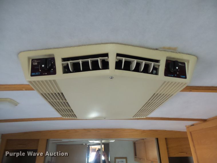 image for item EF9647 1994 Itasca M-37RW  RV