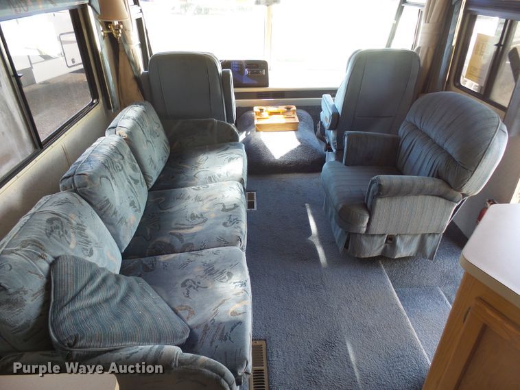 image for item EF9647 1994 Itasca M-37RW  RV