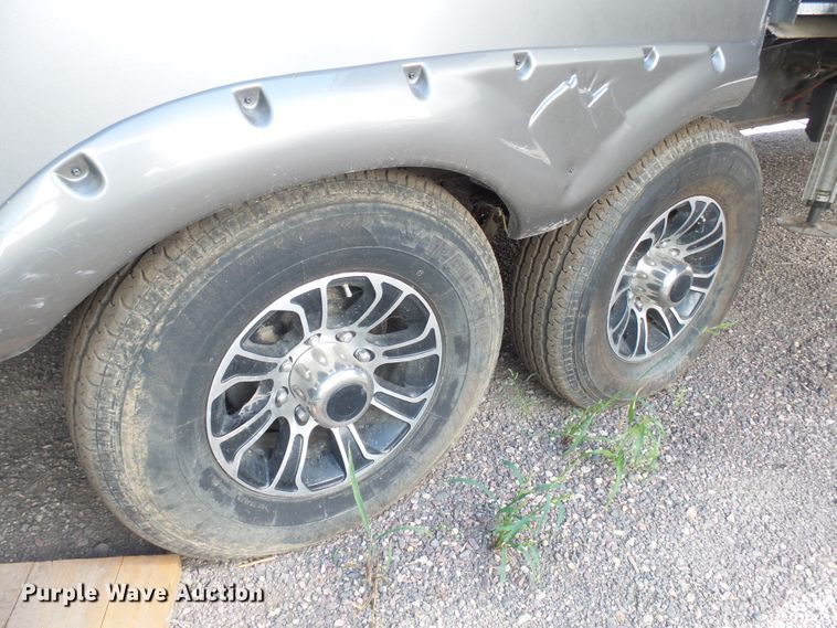 image for item EF9648 2016 Keystone Montana 3820FK  camper