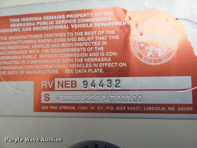 image for item EF9648 2016 Keystone Montana 3820FK  camper