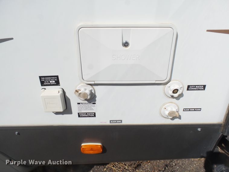 image for item EF9649 2012 Salem Hemisphere Lite  camper