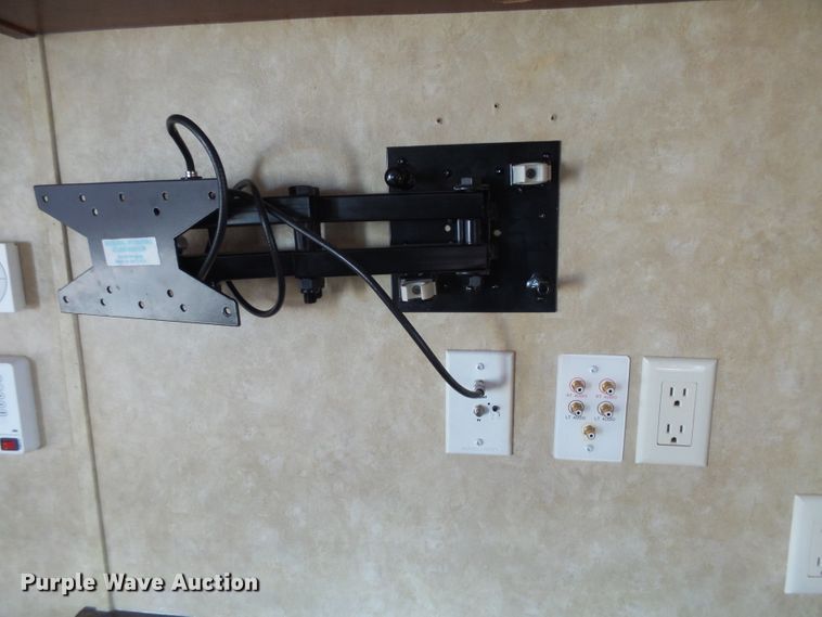 image for item EF9649 2012 Salem Hemisphere Lite  camper