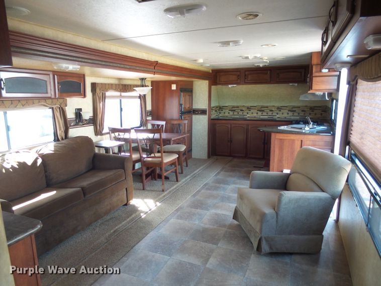 image for item EF9649 2012 Salem Hemisphere Lite  camper