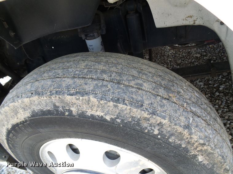 image for item EP9927 2000 Freightliner FL112  RV