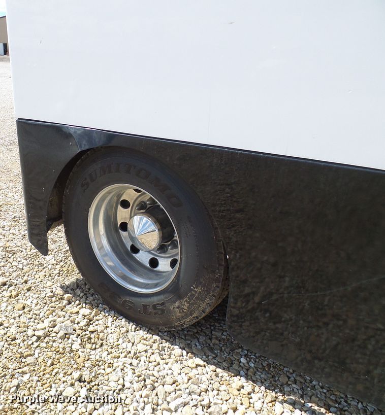 image for item EP9927 2000 Freightliner FL112  RV