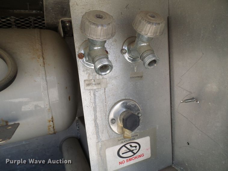 image for item EP9927 2000 Freightliner FL112  RV