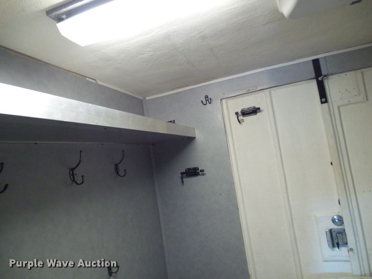 image for item EP9927 2000 Freightliner FL112  RV