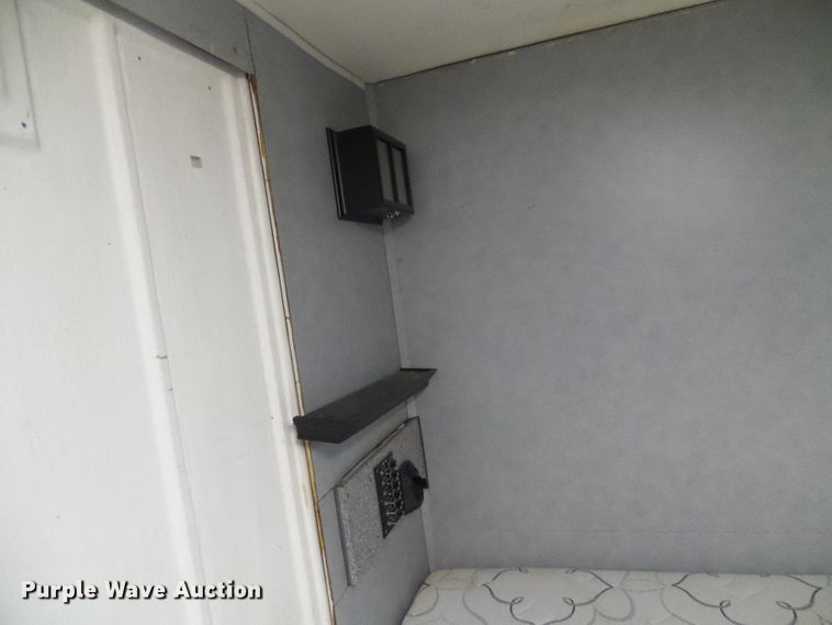 image for item EP9927 2000 Freightliner FL112  RV