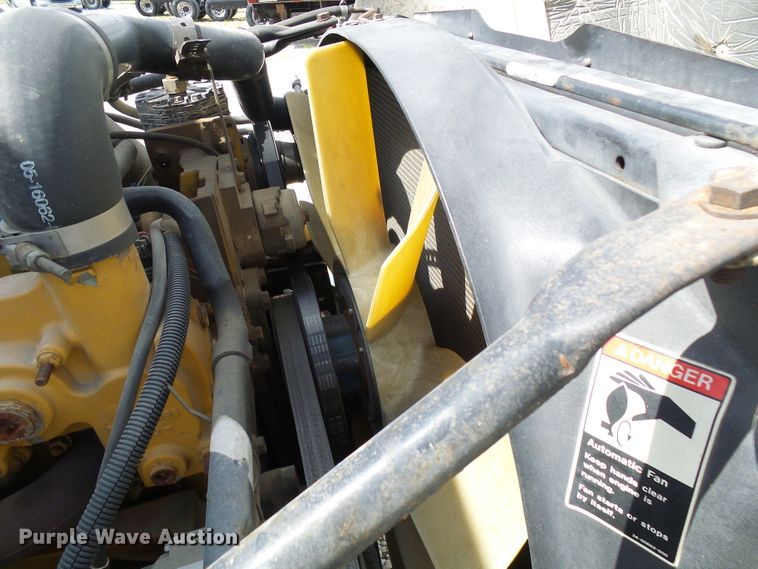 image for item EP9927 2000 Freightliner FL112  RV