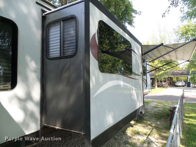 image for item EP9930 2015 KZRV Spree LX Superlite 320BS  camper