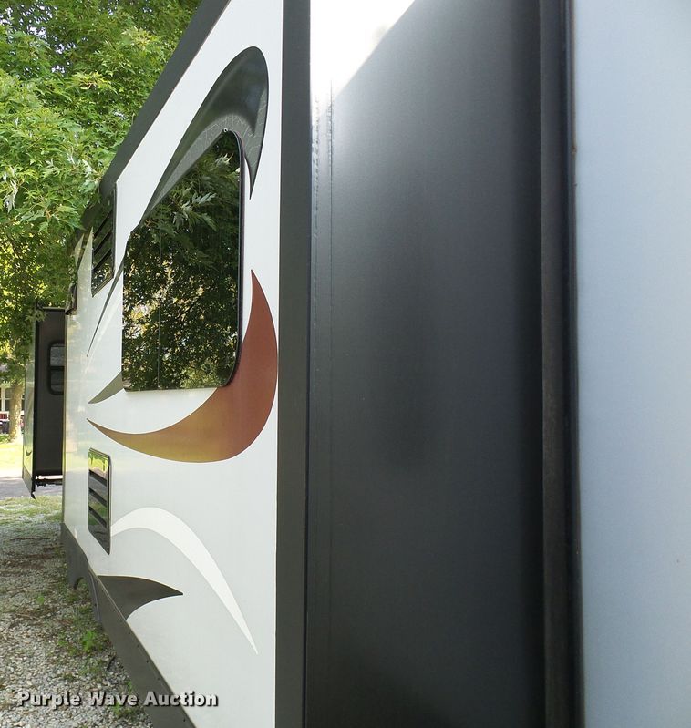 image for item EP9930 2015 KZRV Spree LX Superlite 320BS  camper