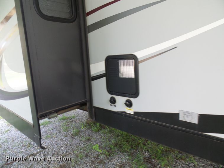 image for item EP9930 2015 KZRV Spree LX Superlite 320BS  camper