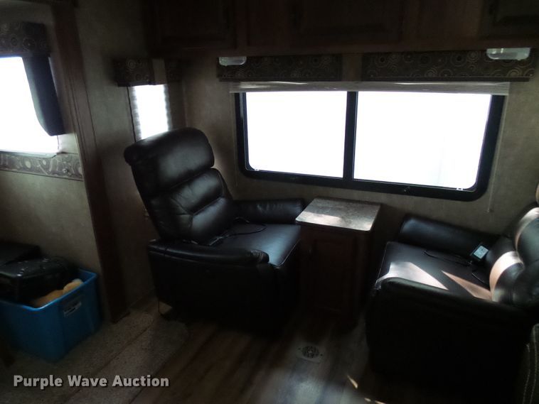 image for item EP9930 2015 KZRV Spree LX Superlite 320BS  camper