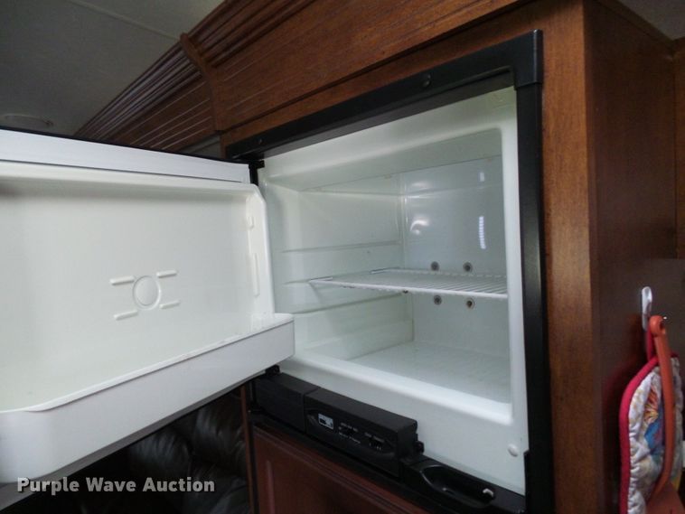 image for item EP9930 2015 KZRV Spree LX Superlite 320BS  camper