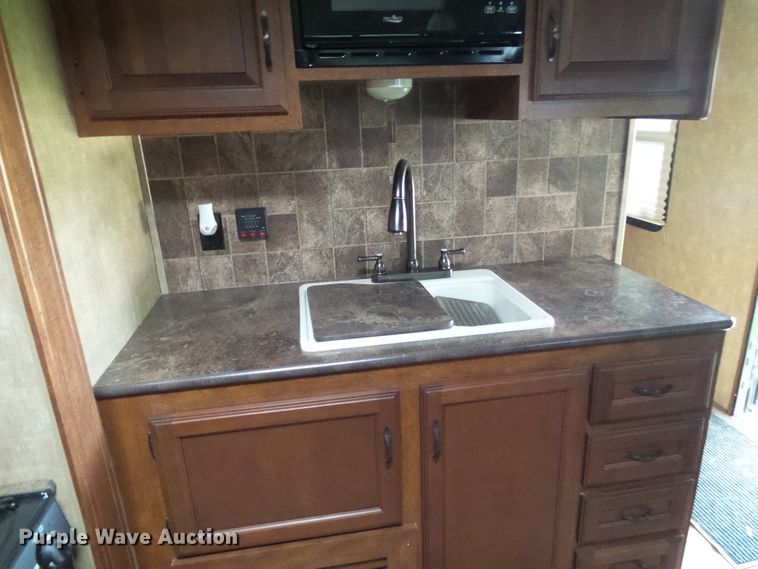 image for item EP9930 2015 KZRV Spree LX Superlite 320BS  camper