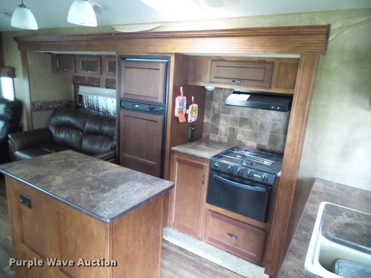 image for item EP9930 2015 KZRV Spree LX Superlite 320BS  camper