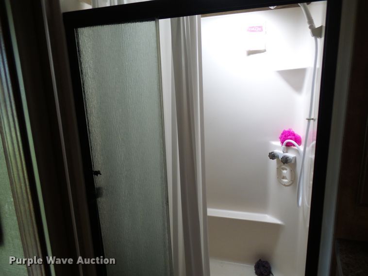 image for item EP9930 2015 KZRV Spree LX Superlite 320BS  camper