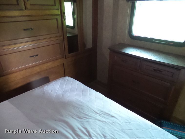 image for item EP9930 2015 KZRV Spree LX Superlite 320BS  camper