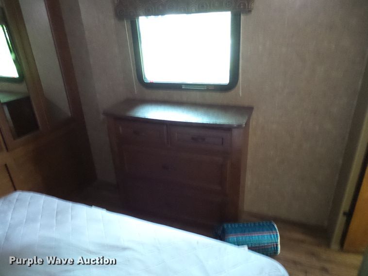 image for item EP9930 2015 KZRV Spree LX Superlite 320BS  camper