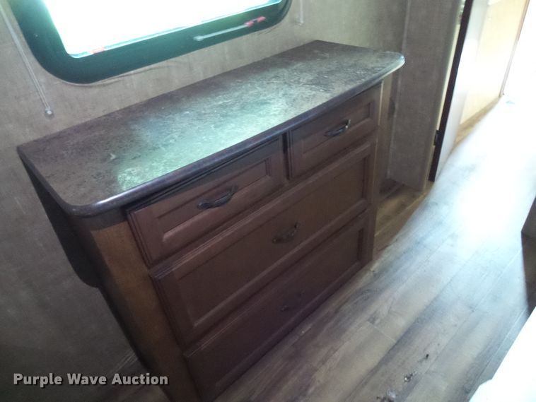 image for item EP9930 2015 KZRV Spree LX Superlite 320BS  camper