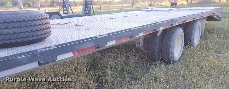 image for item EQ9449 2007 Derby Trailer Technologies equipment trailer