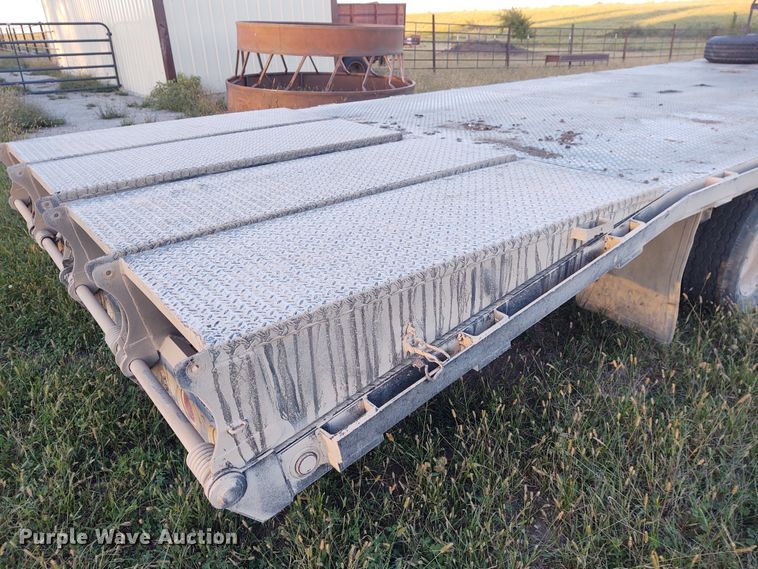 image for item EQ9449 2007 Derby Trailer Technologies equipment trailer