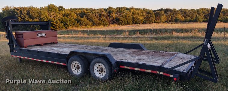image for item EQ9450 2010 Load Trail equipment trailer