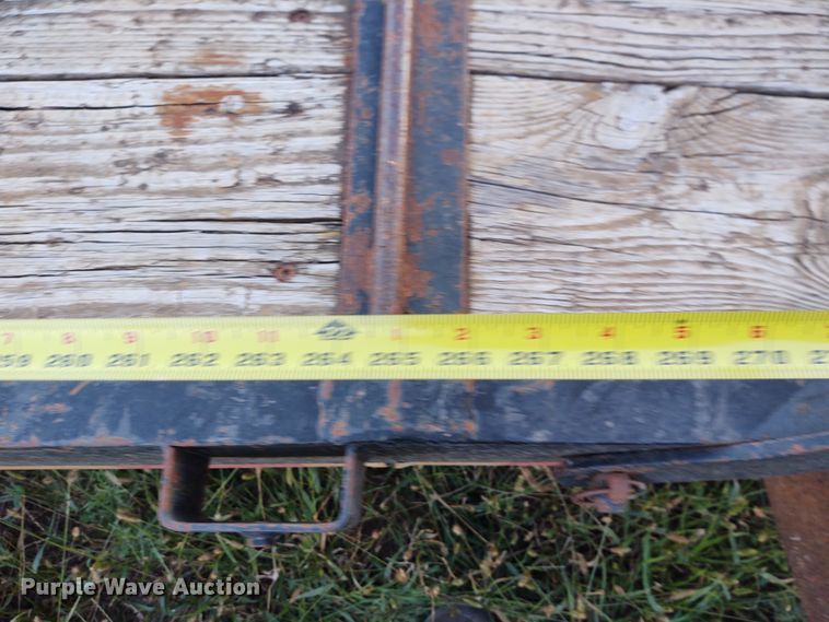 image for item EQ9450 2010 Load Trail equipment trailer