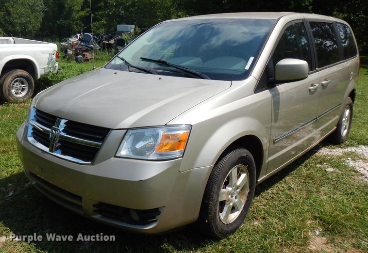 image for item FN9346 2008 Dodge Caravan SXT  van