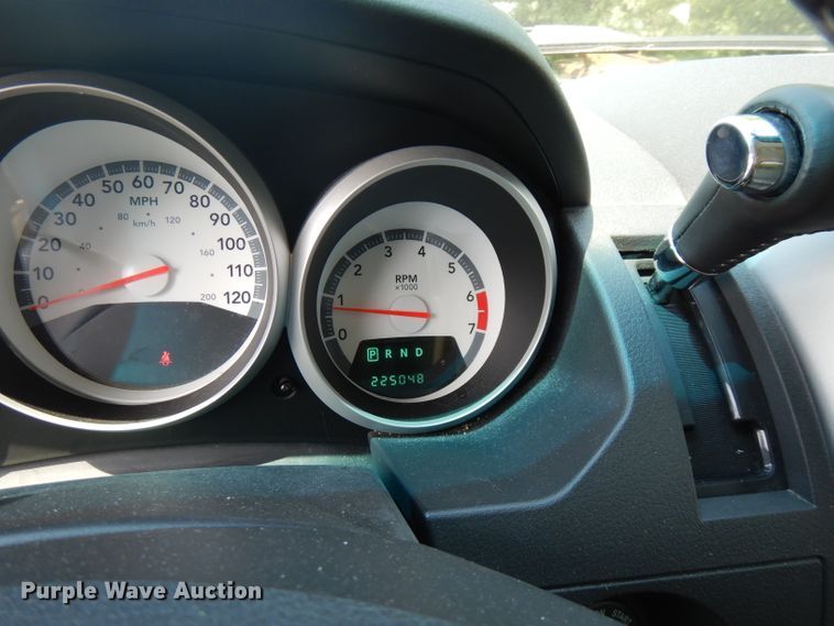 image for item FN9346 2008 Dodge Caravan SXT  van