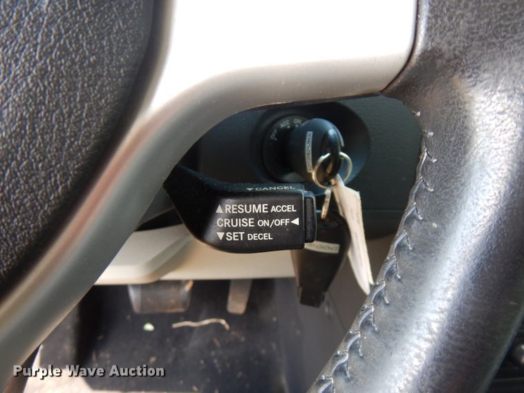 image for item FN9346 2008 Dodge Caravan SXT  van