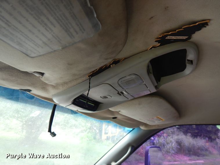 image for item FN9351 2001 Dodge Ram 3500  Quad Cab tow truck