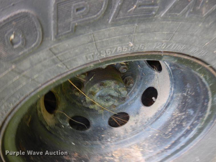 image for item FN9351 2001 Dodge Ram 3500  Quad Cab tow truck