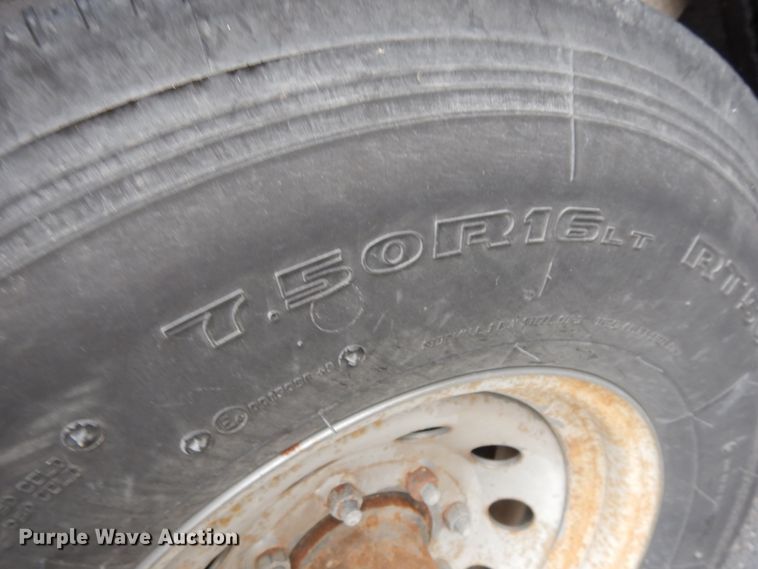 image for item FR9035 1998 Starlight utility trailer