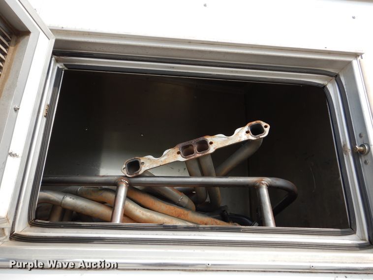 image for item FR9046 1998 Featherlite 5940 enclosed cargo trailer