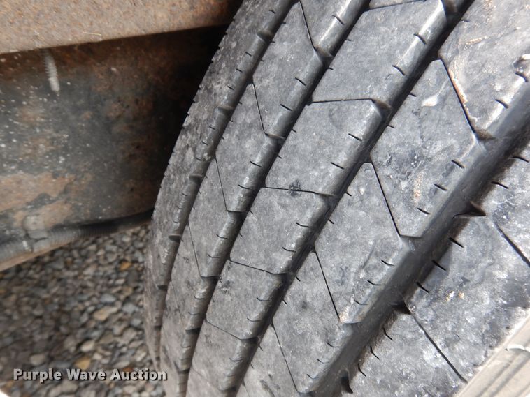 image for item FR9046 1998 Featherlite 5940 enclosed cargo trailer