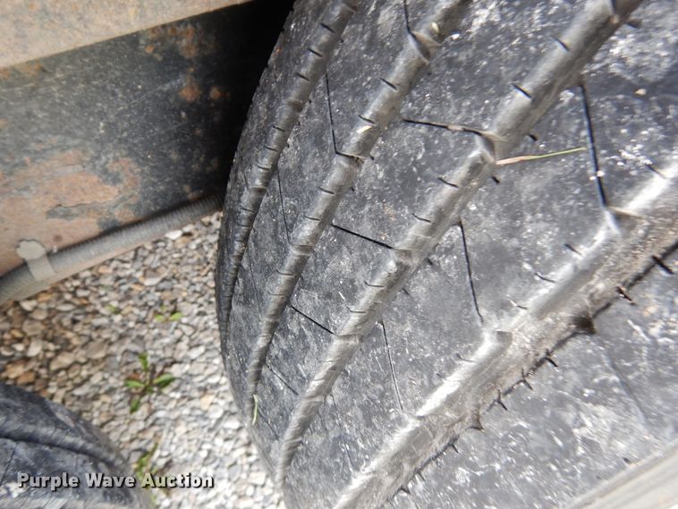 image for item FR9046 1998 Featherlite 5940 enclosed cargo trailer