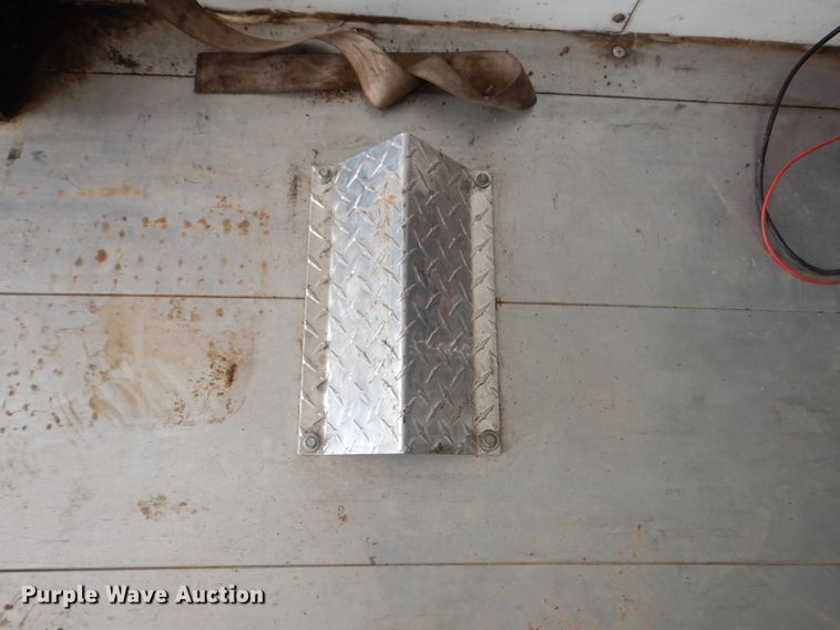 image for item FR9046 1998 Featherlite 5940 enclosed cargo trailer