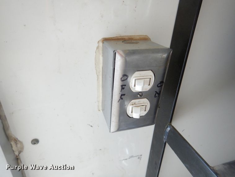 image for item FR9046 1998 Featherlite 5940 enclosed cargo trailer