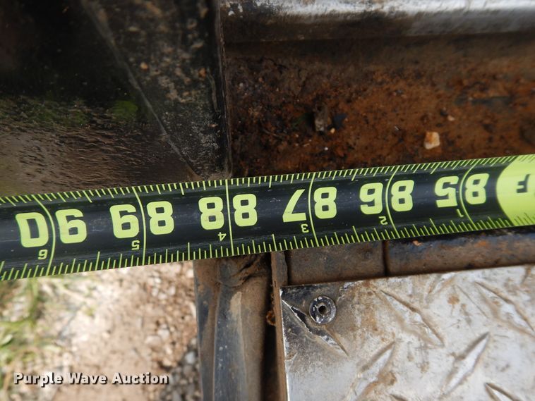 image for item FR9046 1998 Featherlite 5940 enclosed cargo trailer