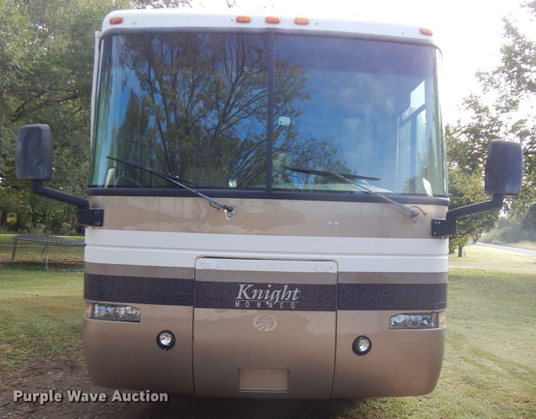 image for item FR9060 2000 Knight Monaco  RV