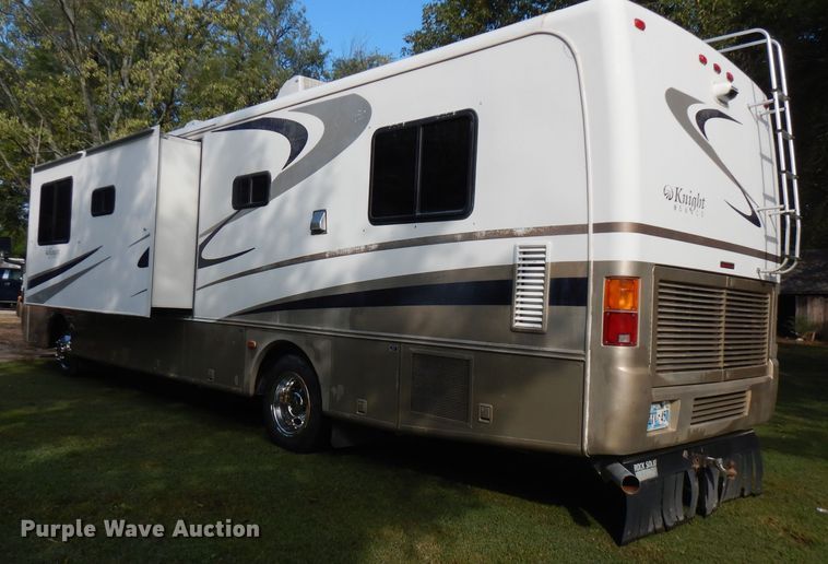 image for item FR9060 2000 Knight Monaco  RV