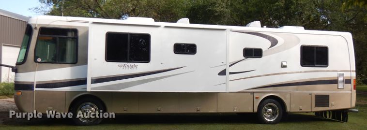 image for item FR9060 2000 Knight Monaco  RV