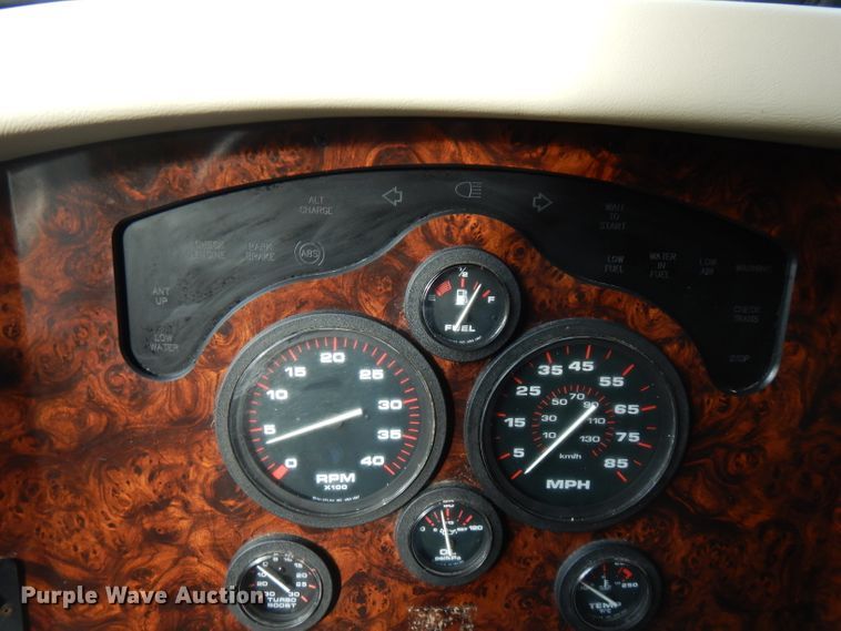 image for item FR9060 2000 Knight Monaco  RV