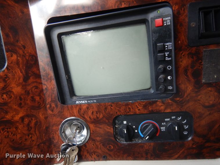 image for item FR9060 2000 Knight Monaco  RV