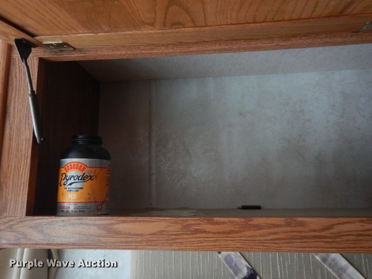 image for item FR9060 2000 Knight Monaco  RV